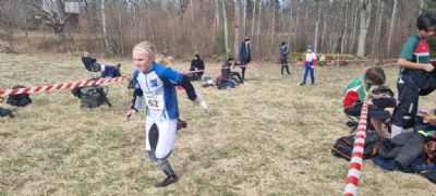 Sofie k&auml;mpar i m&aring;l i D 12 och slutade p&aring; en tredjeplats. Bra jobbat!