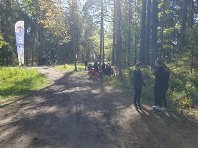 Årskurs 9 hade mer tur med vädret under fredagen. 