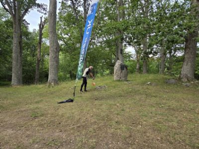 Adrie st&auml;mplar i m&aring;l p&aring; sistastr&auml;ckan och f&ouml;r sitt lag till seger. Adrie tar d&auml;rmed sin andra seger i F&ouml;reningskavlen.