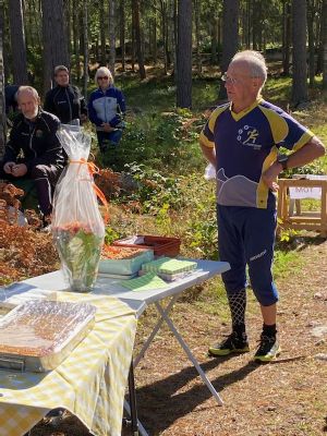 Anders Buré firade sin 80-årsdag i Bodhyltan. Inget dåligt val för en orienterare!