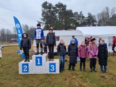 Sofie p&aring; prispallen med &ouml;vriga pristagare i D 21.